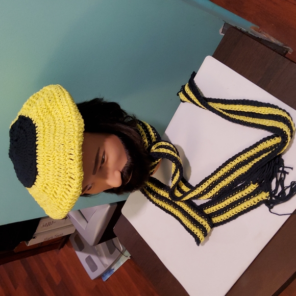 Barrett N Belt Tie Set - Picture 2 of 7